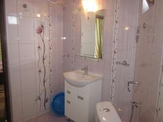 Гостевой дом Guest House Hristina Созополь Двухместный номер Делюкс с 1 кроватью и дополнительной кроватью-4